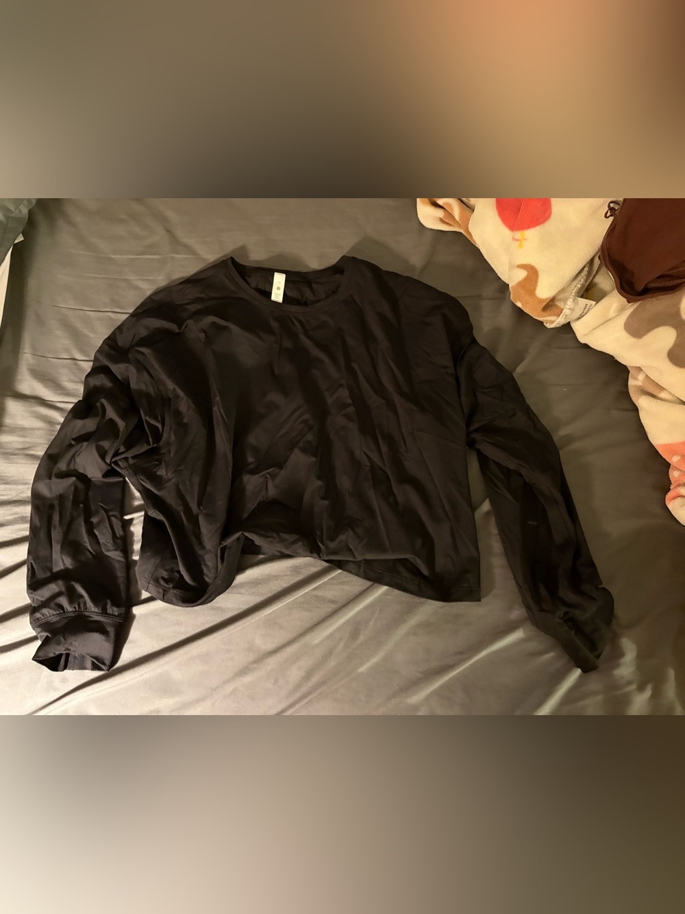Lululemon abrasion resistant long sleeve